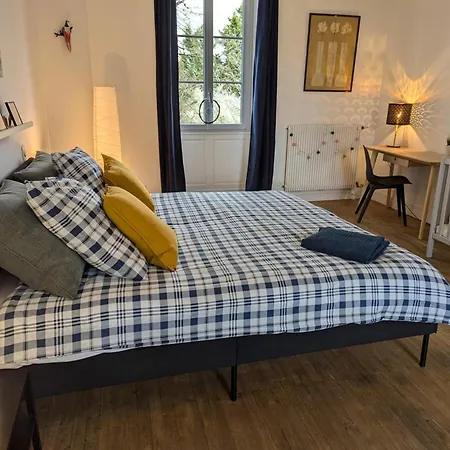 Spacieuse Avec Jardin Prive, Animaux Acceptes - Fr-1-653-276 Holiday home Saint-Claud
