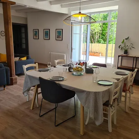 Nyaraló Spacieuse Avec Jardin Prive, Animaux Acceptes - Fr-1-653-276