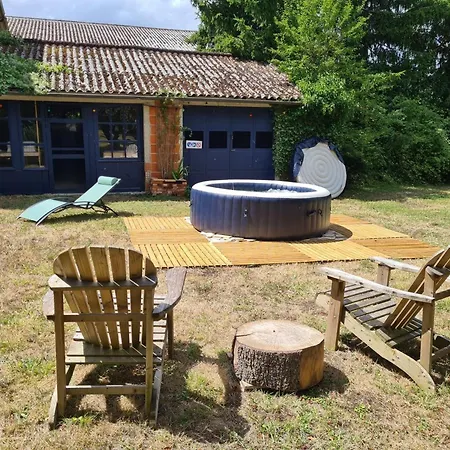 Nyaraló Spacieuse Avec Jardin Prive, Animaux Acceptes - Fr-1-653-276 Saint-Claud